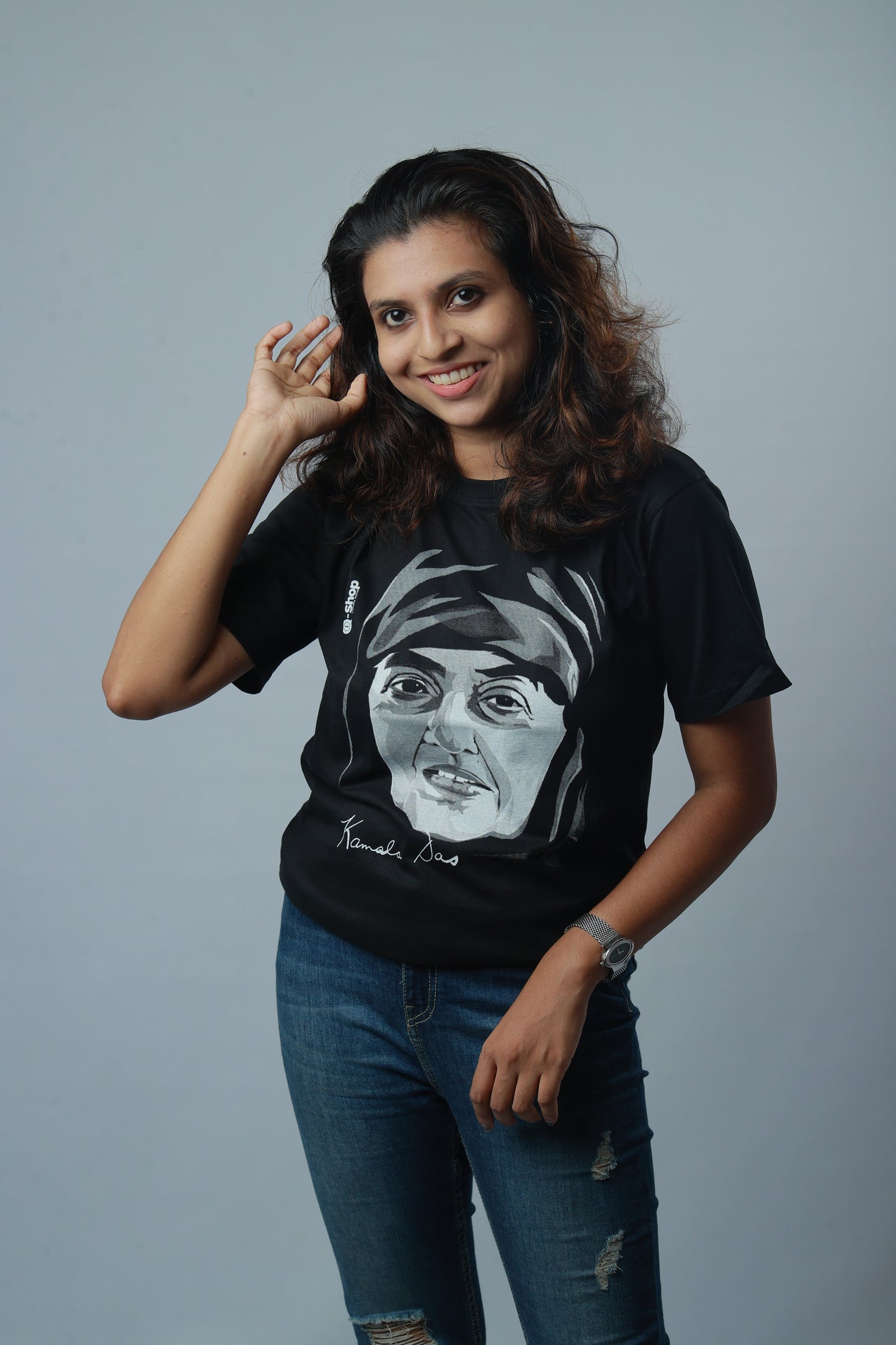 T-Shirts: Kamala Das