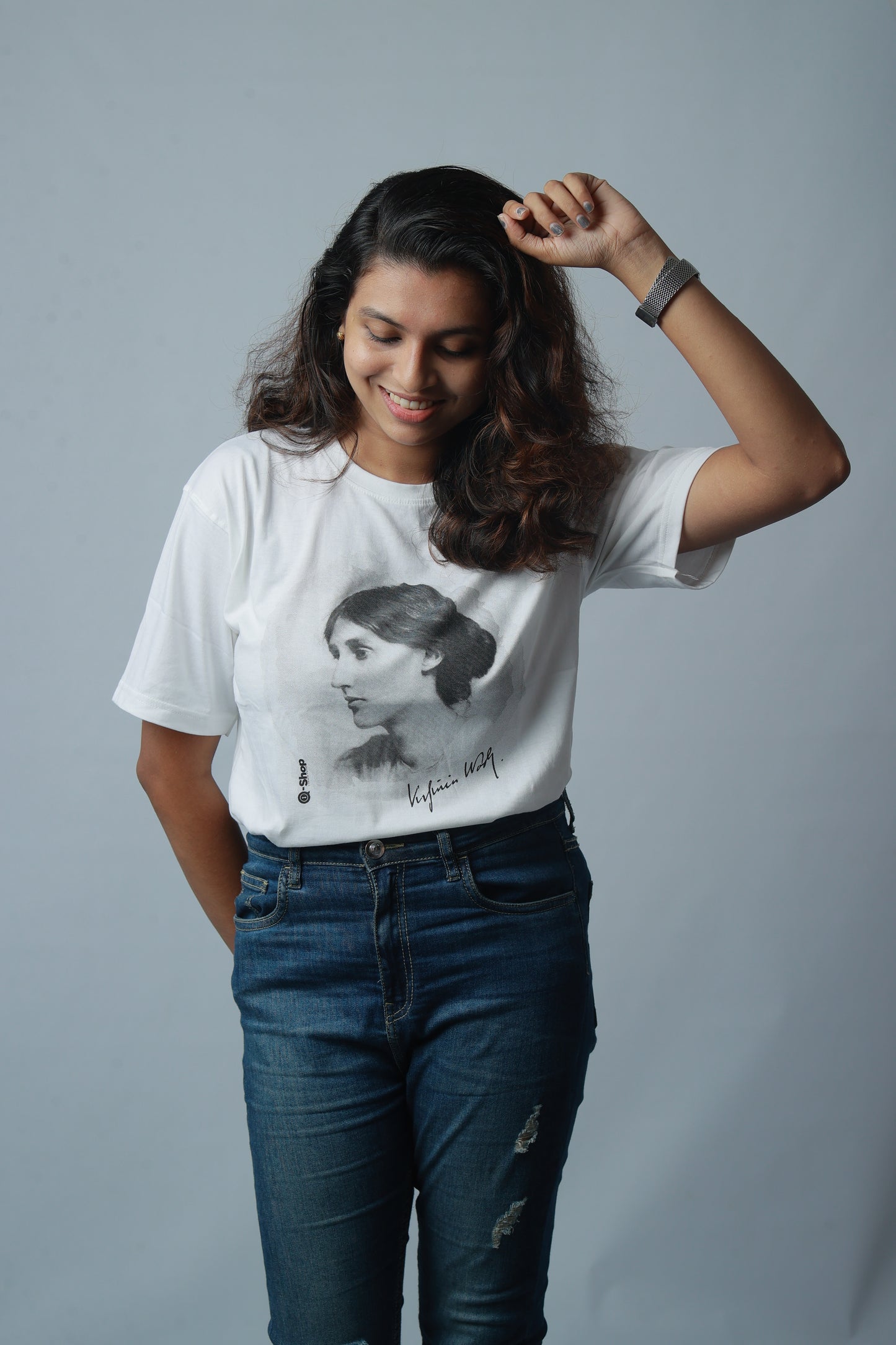 T-Shirt: Virginia Woolf - Black & White